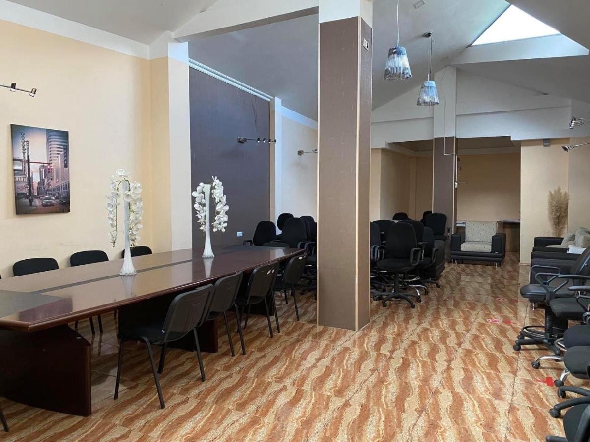 Guest House Borjomi Luaran gambar