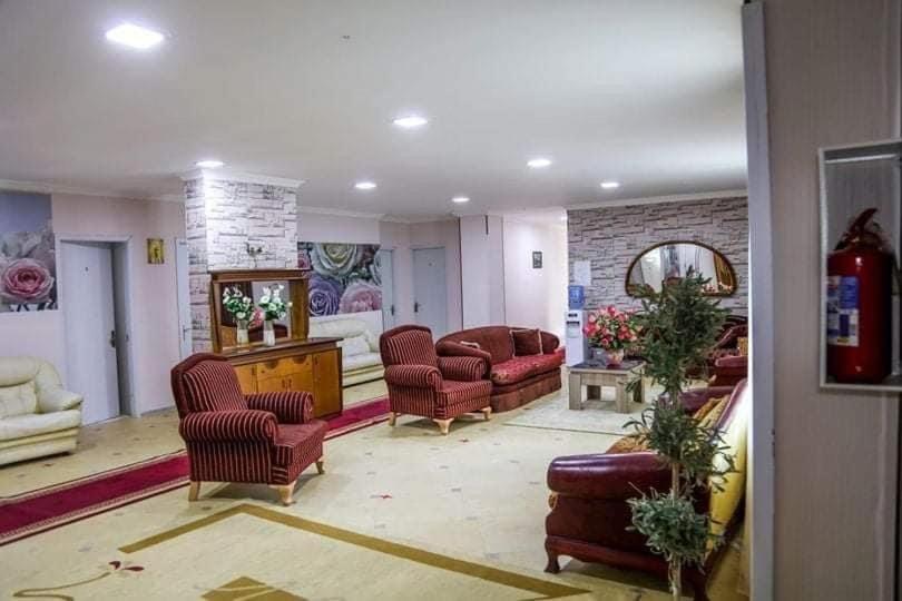 Guest House Borjomi Luaran gambar