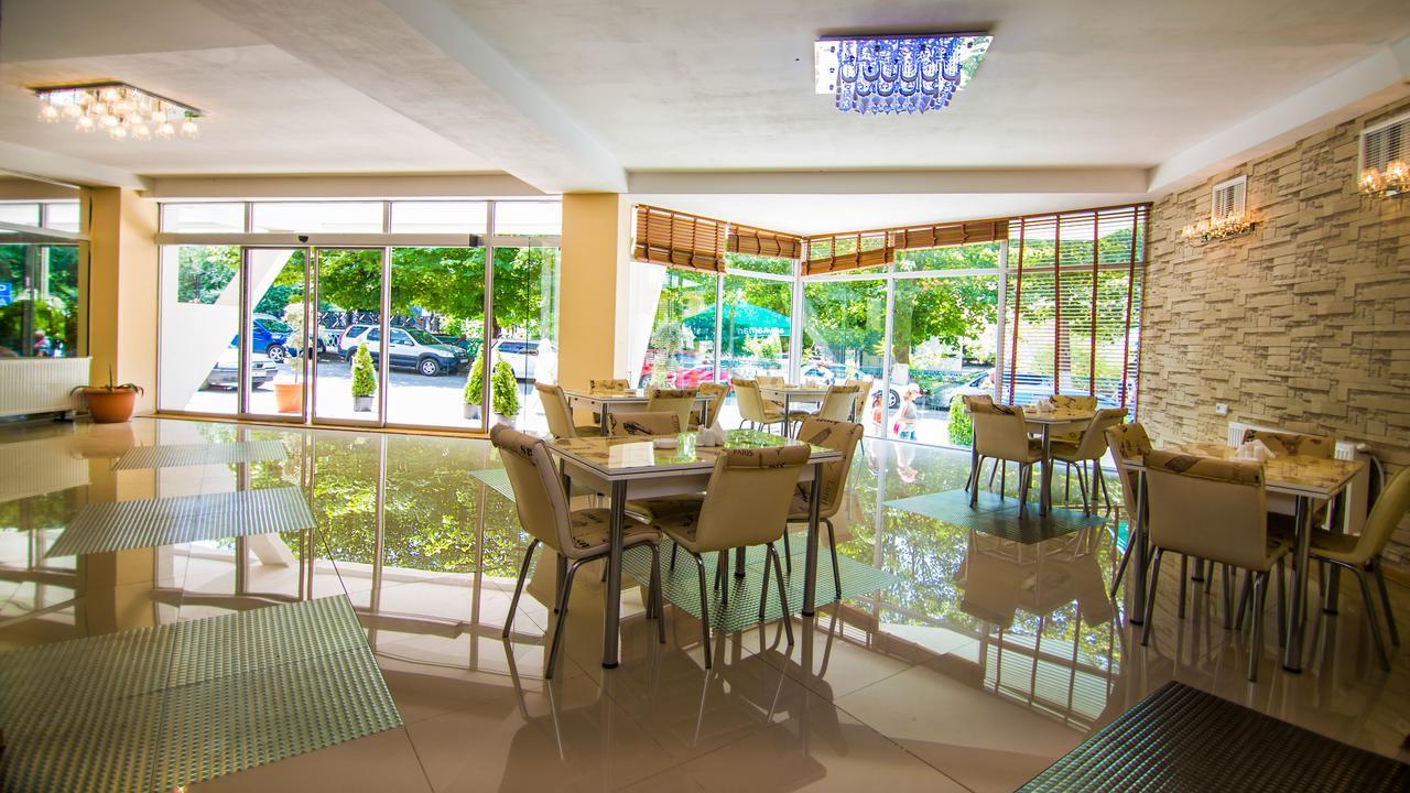 Guest House Borjomi Luaran gambar