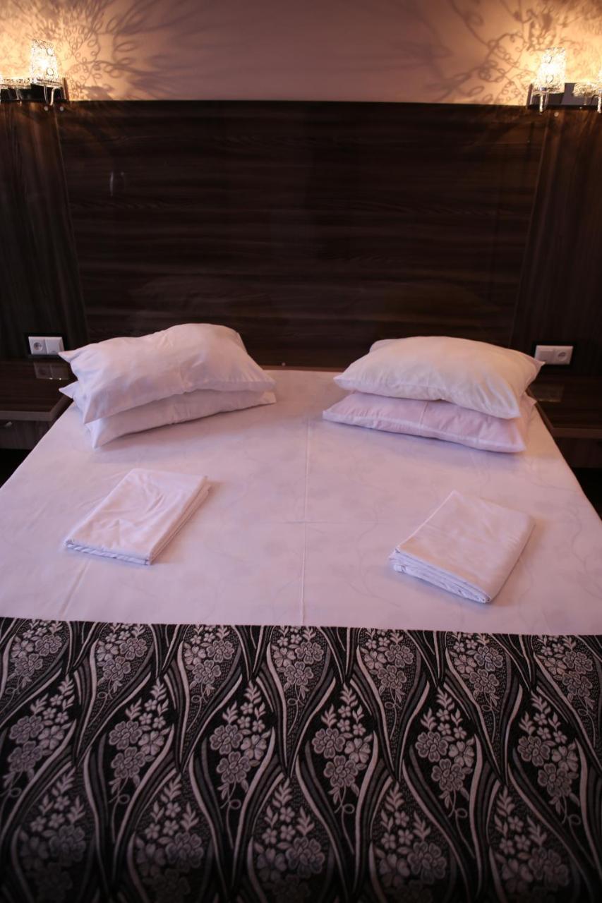 Guest House Borjomi Luaran gambar